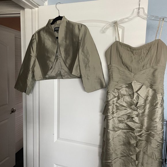 ADRIANNA PAPPEL Satin Champagne Formal Shutter Pleaded Midi Jacket Dress 10 1333 - Picture 11 of 12
